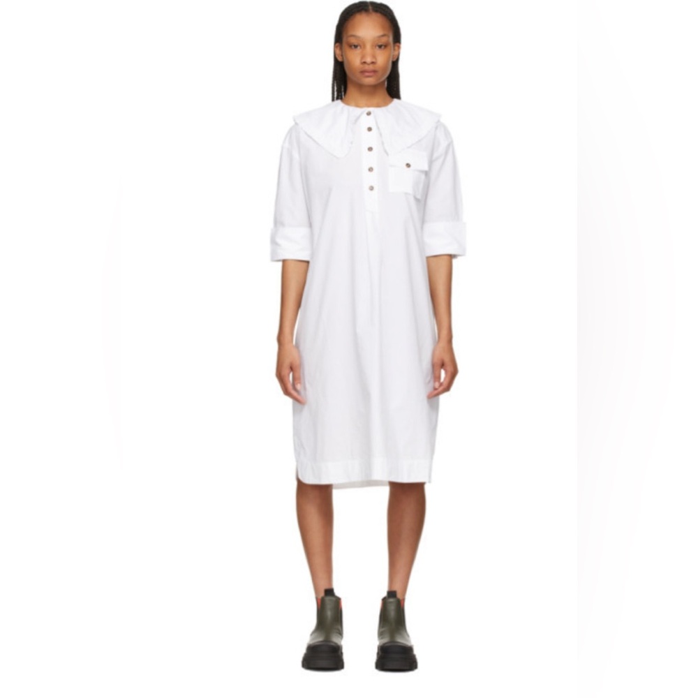 GANNI White Poplin Oversized Shirt Dress
by GANNI - Picture 3 of 16